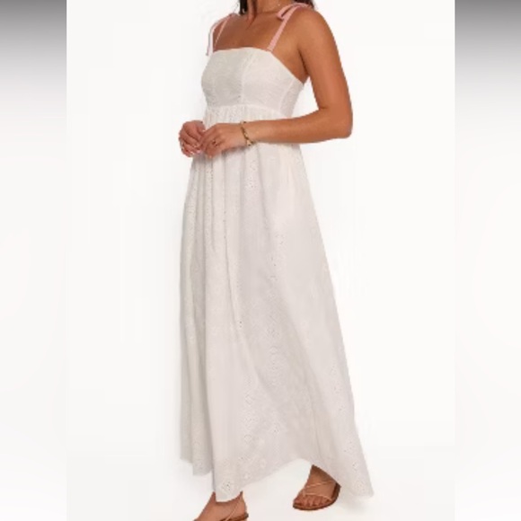 Petal & Pup Odessa Maxi Dress - Picture 4 of 10